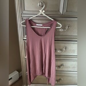 Tresics Pink Sleeveless Relaxed Razorback Tank Top💗